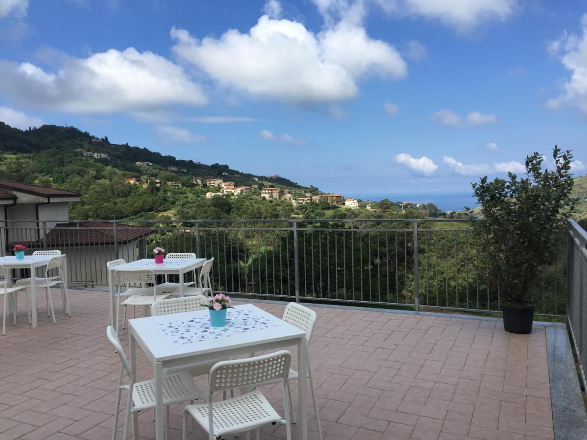 Vista D'Amare Bed & Breakfast Buonvicino Eksteriør bilde